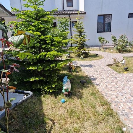 Sunshine Apartments Năvodari Buitenkant foto